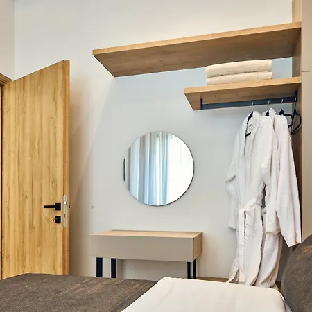 Grande Madonna Luxury Boutique Lejlighedshotel *